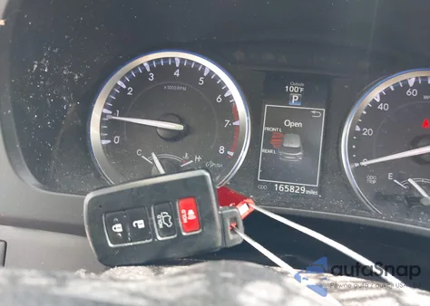 2016 Toyota Highlander Xle V6 z USA, uszkodzony, nr VIN 5TDKKRFH4GS159986